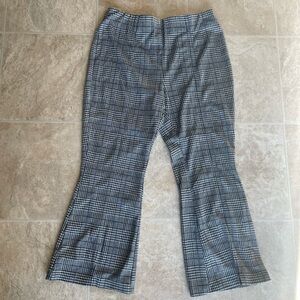 Cato Black & White Pull-On Cropped Work Pants Size M